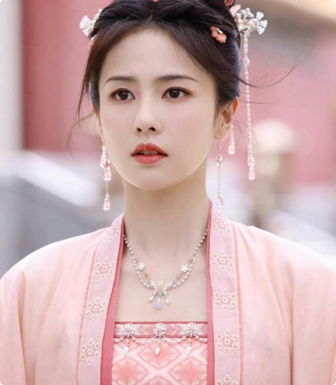 选角檀健次演贾宝玉刘亦菲演薛宝钗瓦力游戏郑晓龙《红楼梦》网友推荐(图18)
