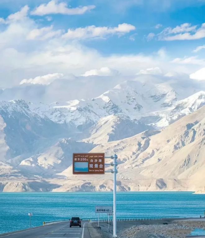 程环游带父母去新疆16天路线环游跟小团瓦力棋牌游戏带父母去新疆16日小团行(图2)