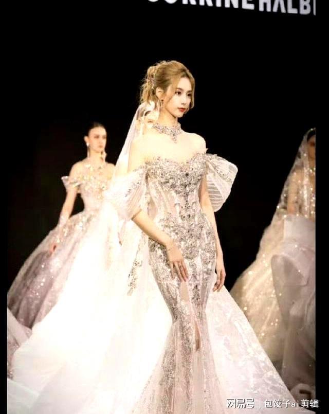 0天回归三亚婚纱周鱼尾裙造型封神了瓦力娱乐棋牌杀疯了。徐艺洋婚后4(图3)